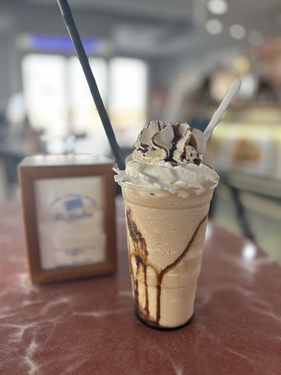 Cafeteria El Gofre-3